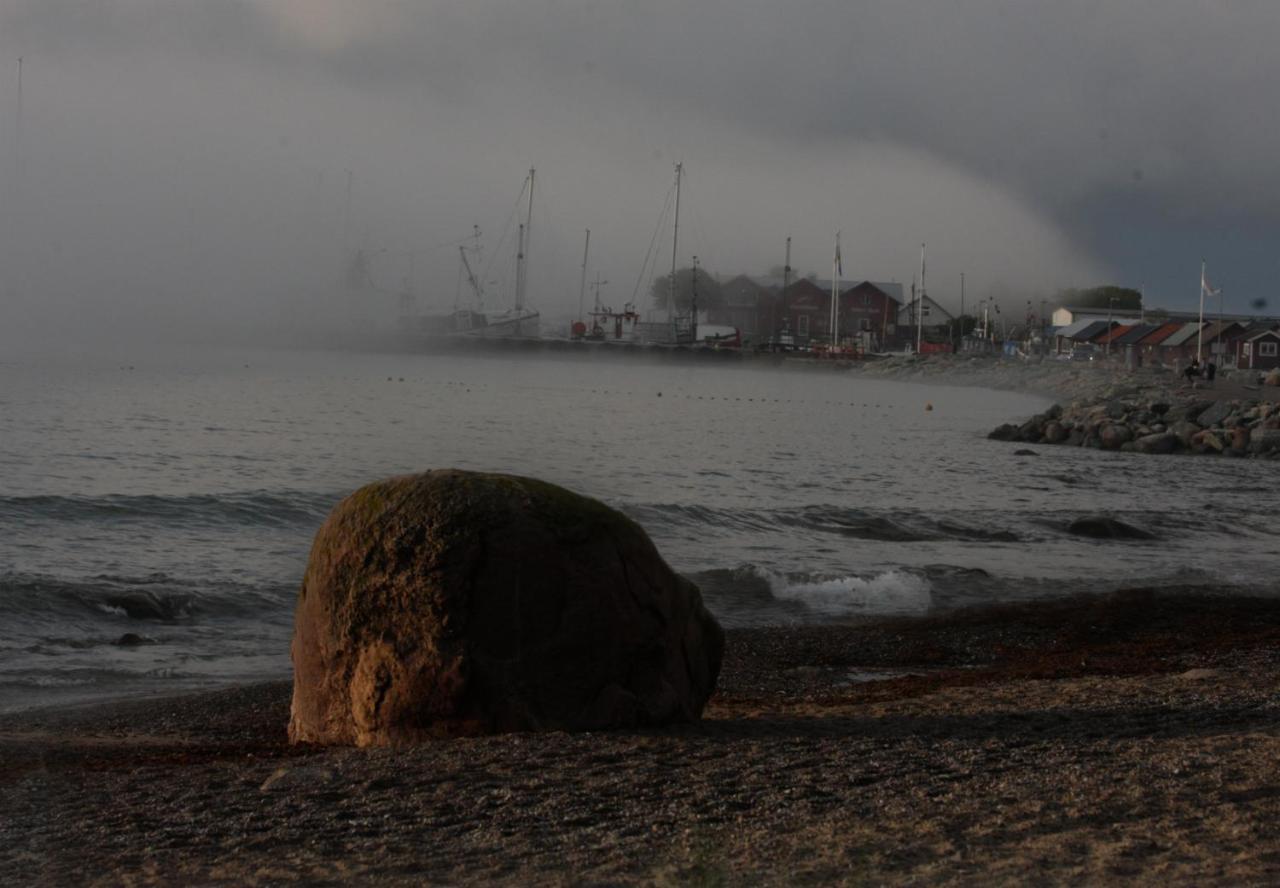 1A, Stuga Med 50M Till Strand Villa Byxelkrok Exterior foto